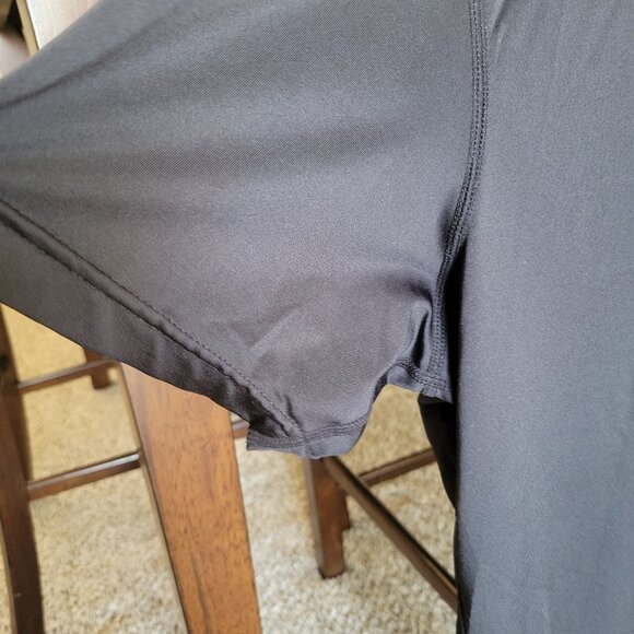 Oakley Mens Black Shirt Large Tee Crew Neck Lightweight Moisture Wicking - Picture 5 of 6